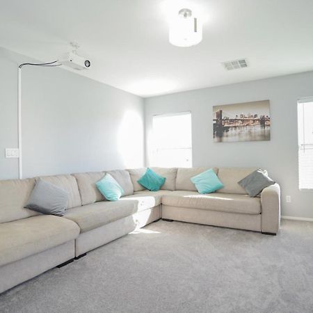 Ultra Modern Las Vegas Home 20Min From The Strip Bagian luar foto