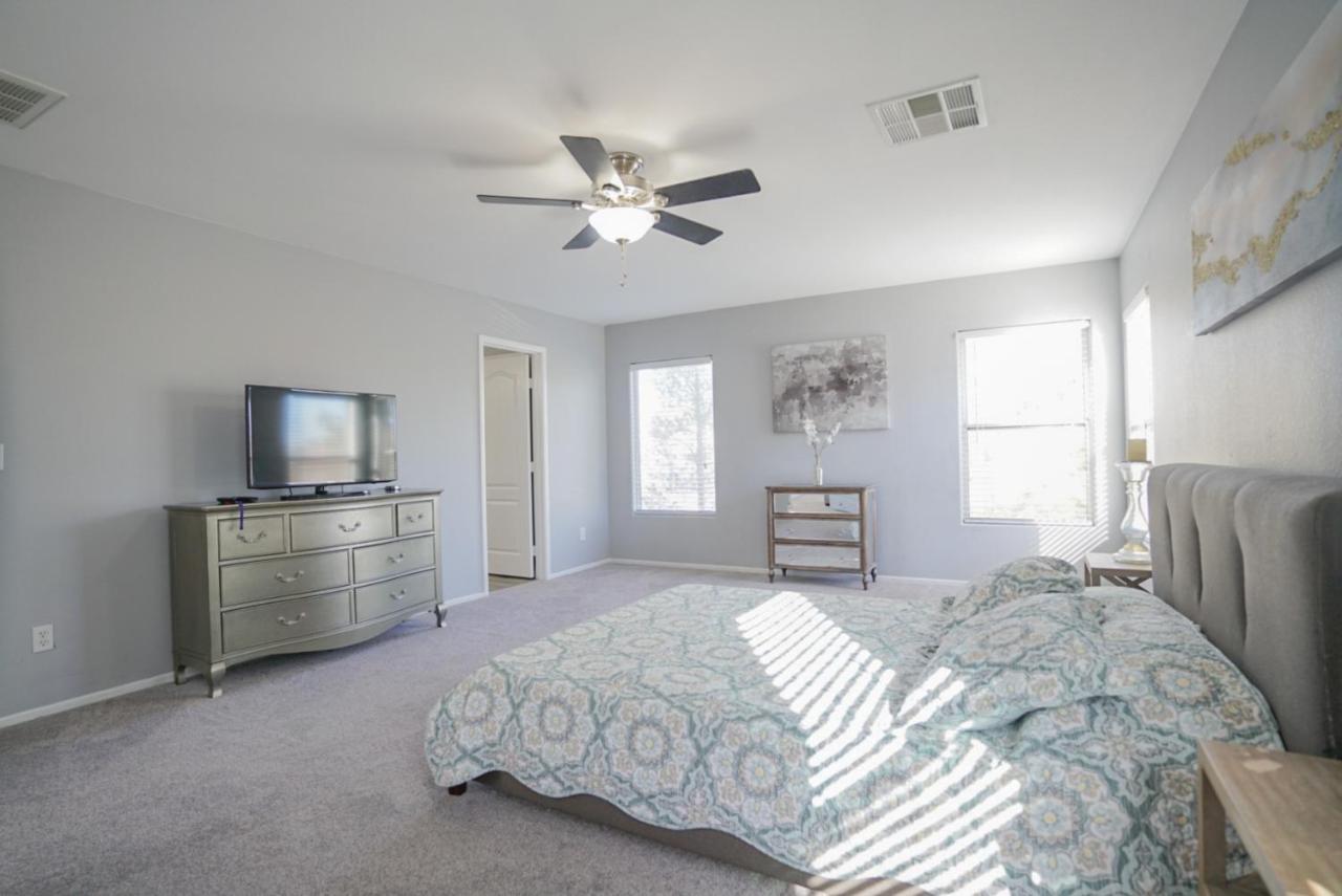 Ultra Modern Las Vegas Home 20Min From The Strip Bagian luar foto