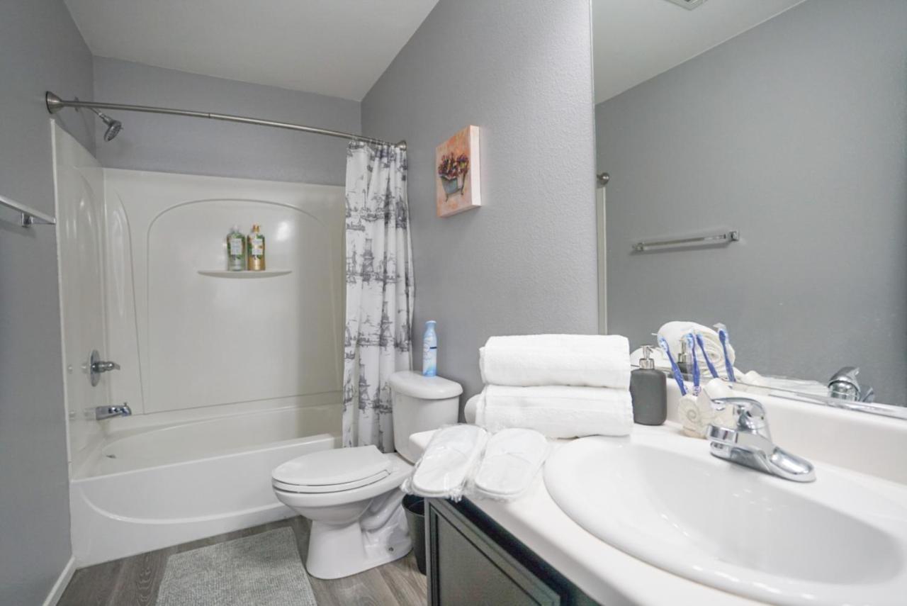 Ultra Modern Las Vegas Home 20Min From The Strip Bagian luar foto