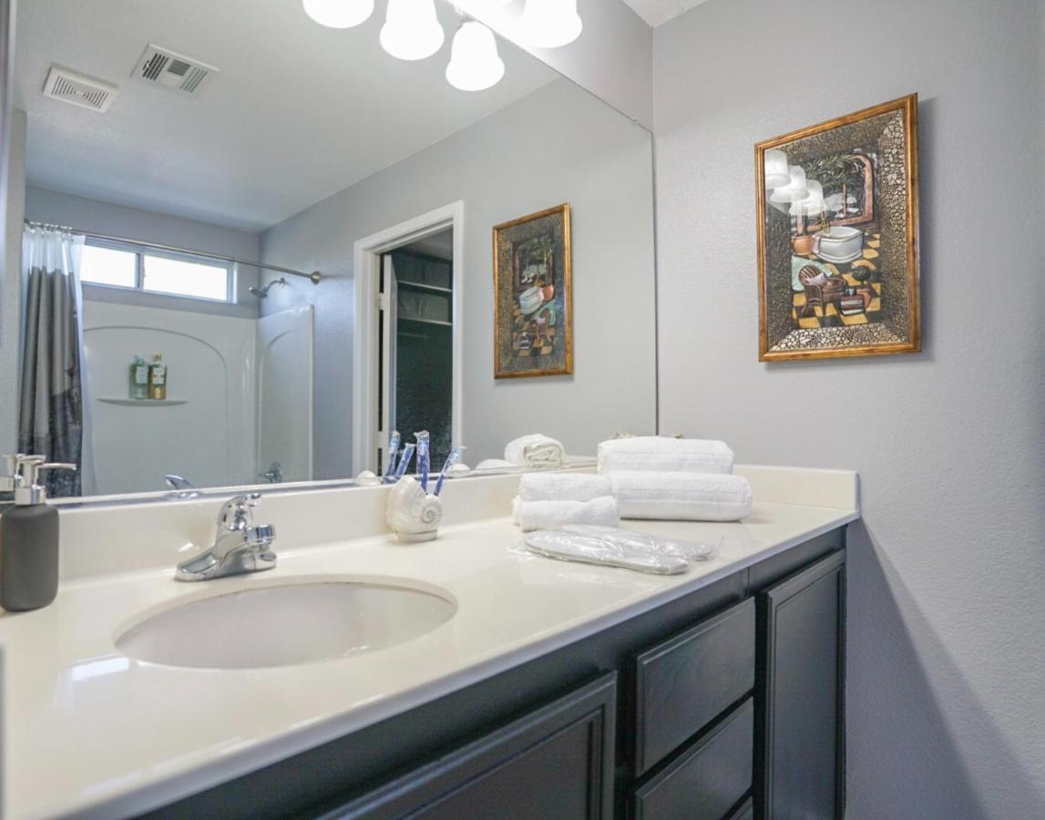 Ultra Modern Las Vegas Home 20Min From The Strip Bagian luar foto